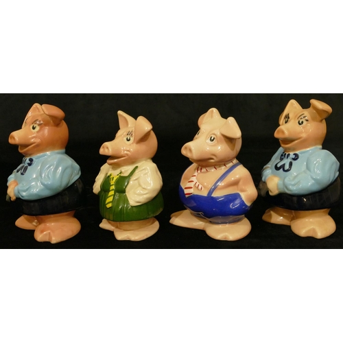 11 - 5 Wade pig money boxes, 2 x Mum, 1 x boy, 1 x girl and 1 x baby (5)