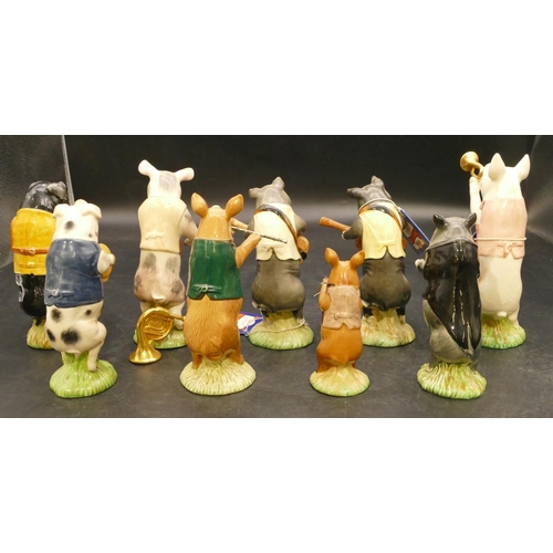 73 - 9 Beswick Promenade band figures 