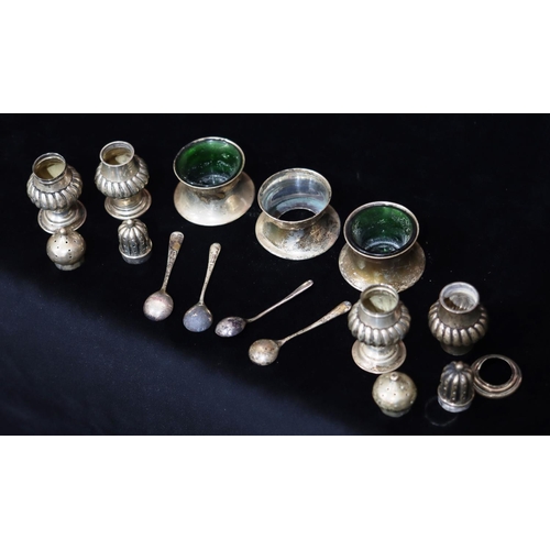 271 - A set of 3 Birmingham silver round salts (2 with green glass liners), a pair fo Birmingham silver ro... 