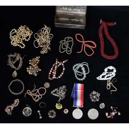 339 - A coral small bead necklace and a quantity of various costume and other jewellery etc.