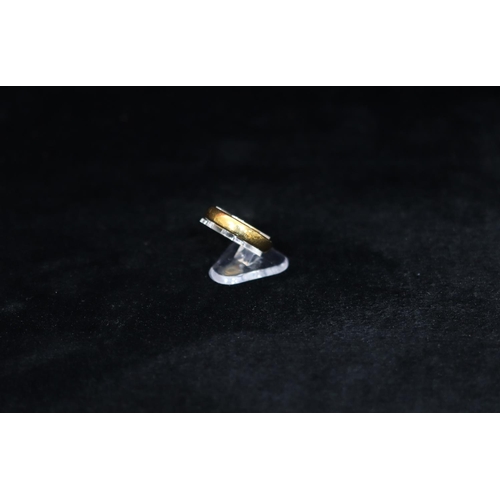 343 - A 22ct gold wedding ring, Size O/P, 6.1 grams