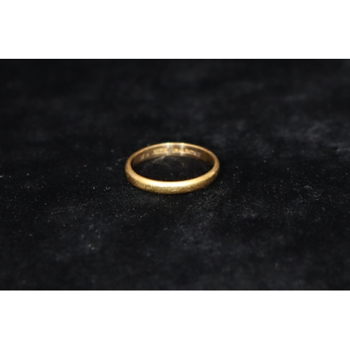 350 - A 22ct gold wedding ring, Size Q, 3.6 grams