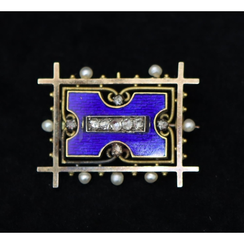 375 - A high carat gold rectangular and blue enamelled brooch set with 9 rough cut diamonds surrounded by ... 