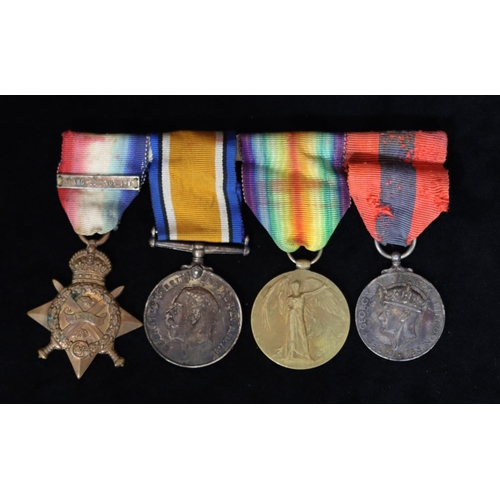 422 - A bar of 4 WWI Military medals, 1914-18 medal, war medal, 1914 Star and George V for Faithful Servic... 