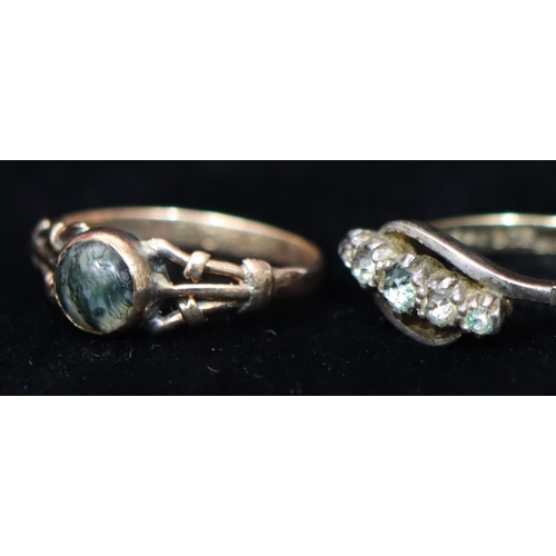 436 - A 9ct gold ladies' ring with centre green stone, flanked by 4 clear stones, Size P, a ladies' 9ct go... 