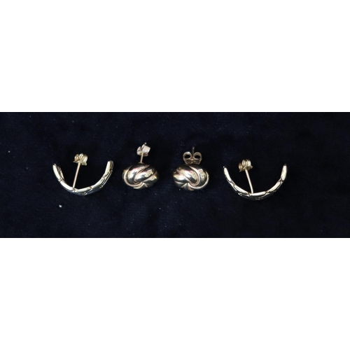 504 - A pair of 2-coloured gold half hoop earrings, a pair of 9ct gold knot earrings, 9.2 grams (4)