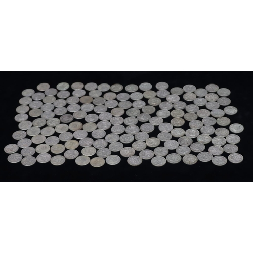 530 - A quantity of various pre-1947 One Shillings, 793 grams