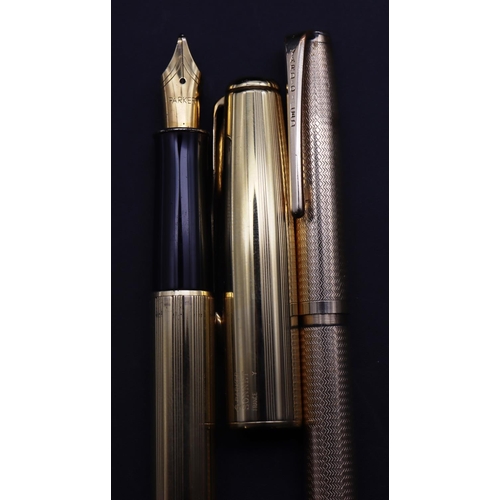 645 - A Parker Sonnet fountain pen and a Yard O Led propelling pencil (2)