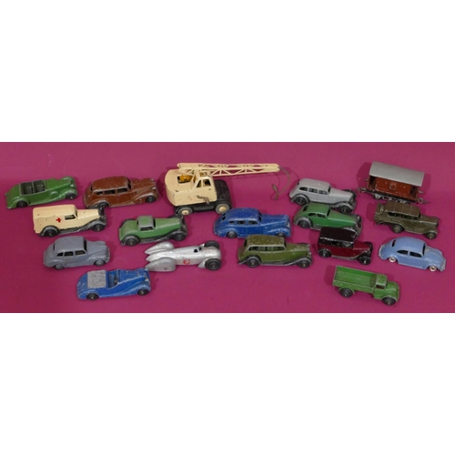 733 - 16 various Dinky cars, mobile crane, vans etc. (all in used condition) (16)