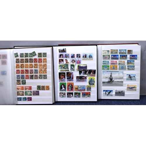 759 - 3 stamp albums 