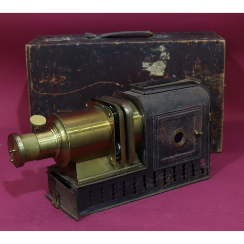 832 - Walter Tyler Helioscopic Magic Lantern, circa 1890, patent number 259 (boxed)