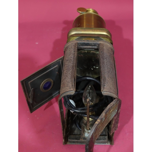 832 - Walter Tyler Helioscopic Magic Lantern, circa 1890, patent number 259 (boxed)