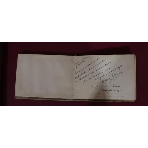 906 - An autograph album 