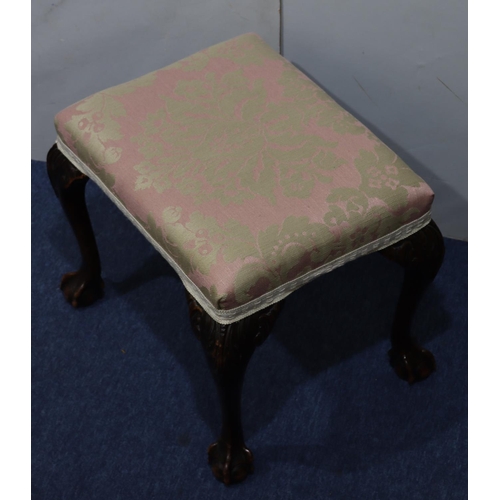 942 - A mahogany Chippendale style rectangular shaped stool with floral overstuffed seat on cabriole legs ... 