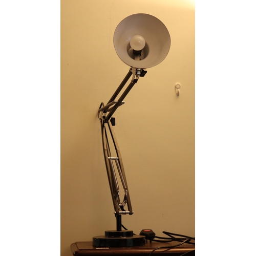 1050 - A modern black metallic angle poise lamp 91cm high overall when fully extended. This Lot is not held... 