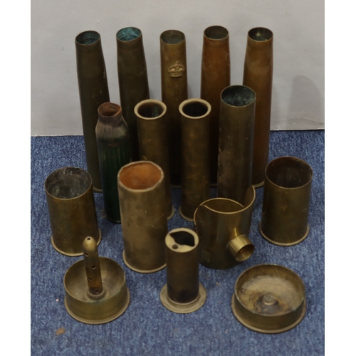 1089 - A quantity of various off military shells etc, tallest 31.2cm high.