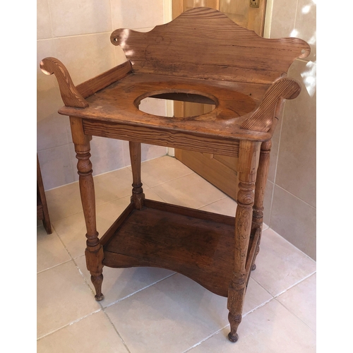 1148 - A pine wash stand with shelf below, 71.5cm wide, 47cm deep, 100.5cm high. This Lot is not held by PF... 