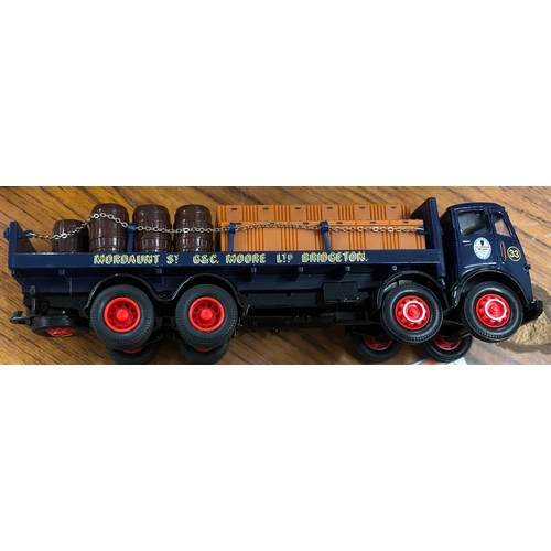 1208 - A limited edition Vanguards box Product No. RAC:1004, models of Ford Anglia van, Austin A35 van, Min... 