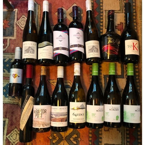 1185 - A mixed quantity of wines and spirits, German Jungewinzer Pinot Gries Baden 2021, Von Goler Reisling... 