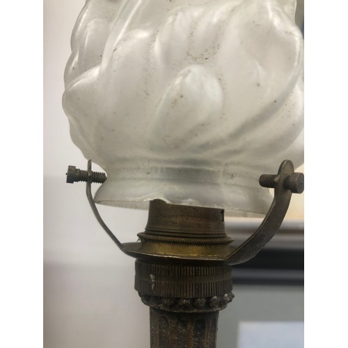 816 - A Spelter figured table lamp 