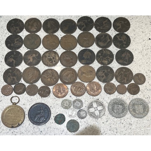 601 - A Georgian cartwheel and a small quantity of other coins also a WWI medal 39378 GNR.E.Hollowell. R.A