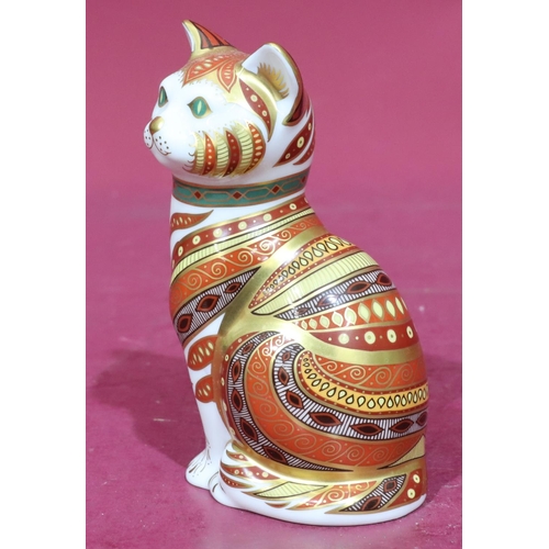 151 - A Royal Crown Derby Limited Edition paperweight in the form of a seated cat 