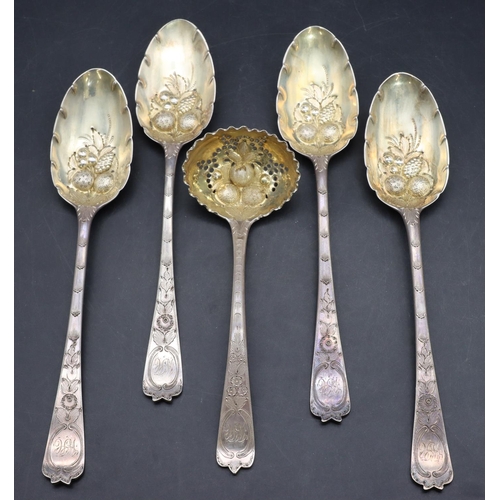 309 - A Harlequin set of 4 Georgian silver berry spoons with embossed fruit and leaf decoration, 3 x 1830,... 