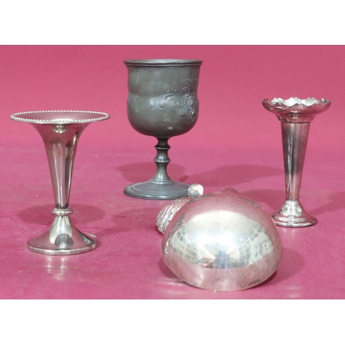 316 - A Donador soup ladle, 2 silver plated spill vases, a silver plated sifter spoon with shell shaped bo... 