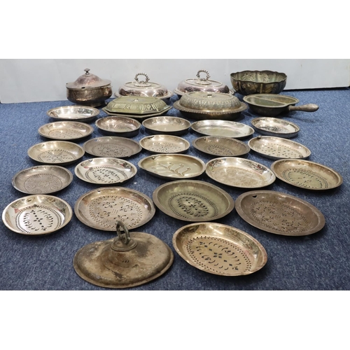 401 - A silver plated round 2-handled lidded tureen, a silver plated bowl with embossed floral and leaf de... 