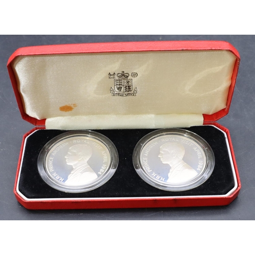 476 - A pair of silver Prince Andrew Royal Visit 1984 proof coins (boxed)