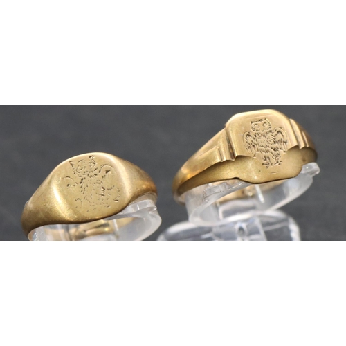 486 - A 9ct gold gentlemen's signet ring, Size N/O and a similar 9ct gold signet ring, Size J/K, 3.4 grams... 