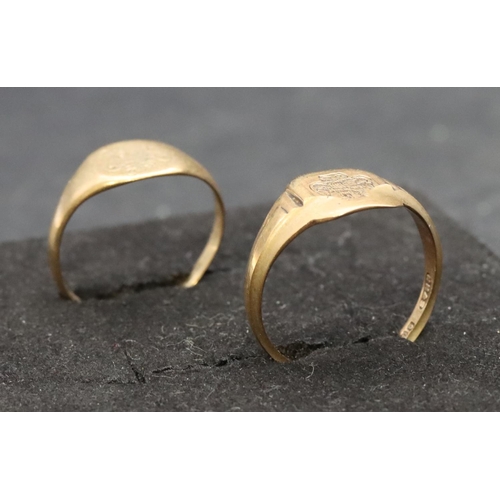 486 - A 9ct gold gentlemen's signet ring, Size N/O and a similar 9ct gold signet ring, Size J/K, 3.4 grams... 