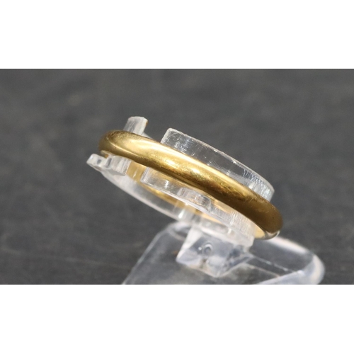 503 - A 22ct gold wedding ring, Size O/P, 3.1 grams