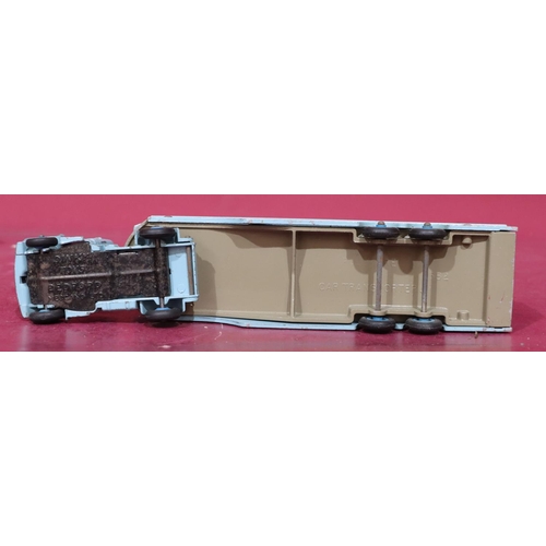 793 - A Dinky Toys Pullmore car transporter, 982 (boxed)