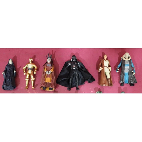 804 - 14 Hasbro and Kenner LFL Star Wars figures