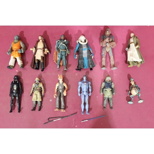 805 - 12 Hasbro and Kenner LFL Star Wars figures