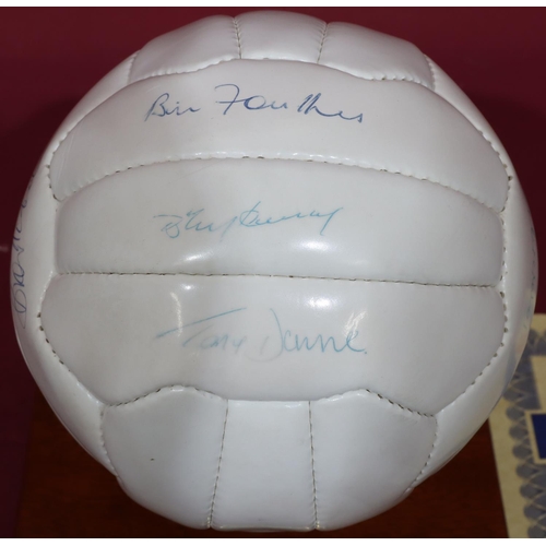 832 - A signed Manchester United European Cup Winner's Cup 25th Anniversary football, signed by George Bes... 