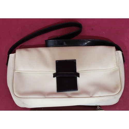 834 - A Burberry cosmetic bag and a Lancôme handbag (2)