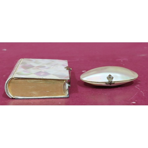 839 - A Mother of Pearl purse with hinged front enclosing velvet interior, with rosary and a Mother of Pea... 