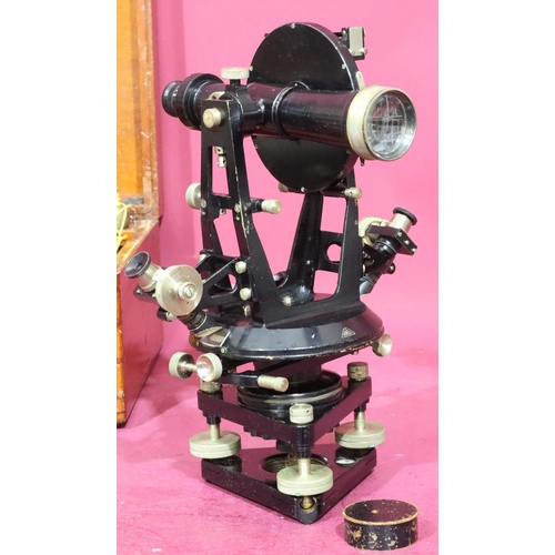 900 - E R Watts & Son, London black surveyor's theodolite, in fitted mahogany case