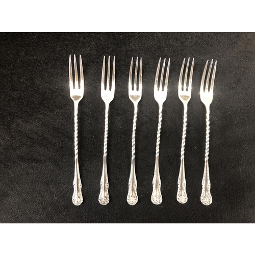 351 - A set of 6 Birmingham silver small forks with twist handles, 1.5oz