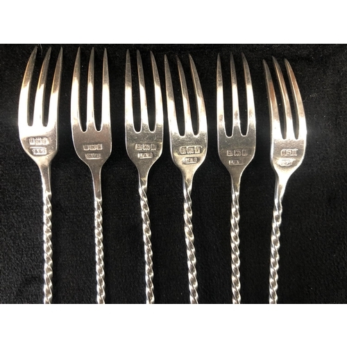 351 - A set of 6 Birmingham silver small forks with twist handles, 1.5oz