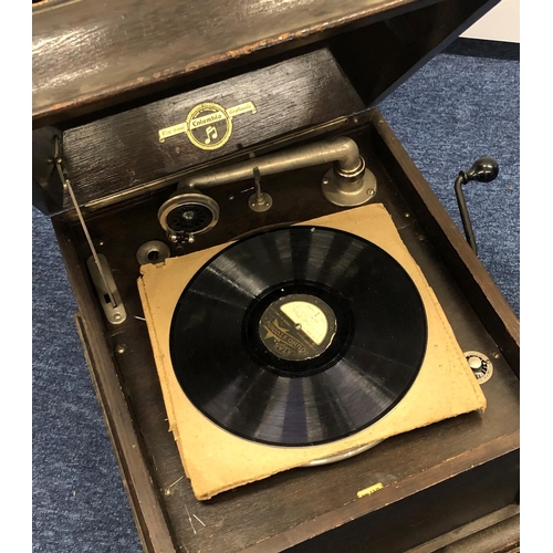 2096 - A Columbia oak NO117 wind up gramophone with hinged lid, 44.5cm wide, 49cm deep,