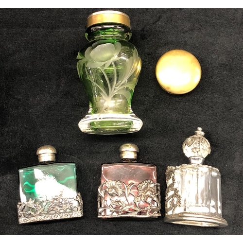 2101 - 3 small scent bottles, various trinket boxes etc.