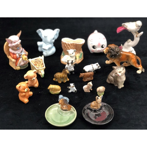 2102 - 2 Irish Wade small dishes. a Beswick cat and a quantity of other animal figures etc.