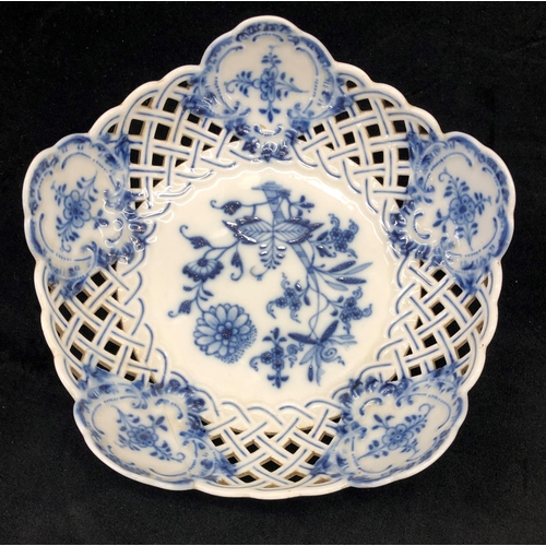 2189 - 2 Meissen blue and white onion pattern dishes, a Noritaki pot with lid and a Royal Doulton multi-col... 