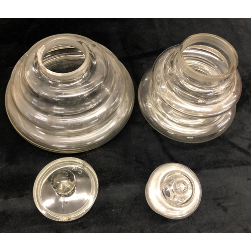 2191 - 2 glass jars with stoppers and 7 small miniature glass bottles.