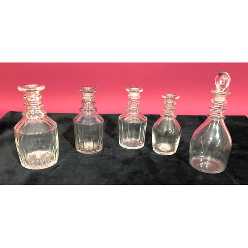 3094 - 5 19th Century glass decanters (no stoppers, 1 cracked to side, 1 chipped to side), tallest 21cm hig... 