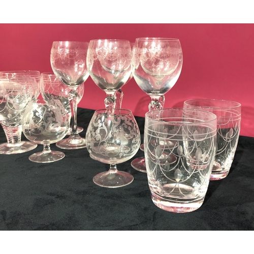 3107 - A quantity of glasses including 5 white wine glasses, 19cm high, 5 brandy bowls, 10cm high, 3 small ... 