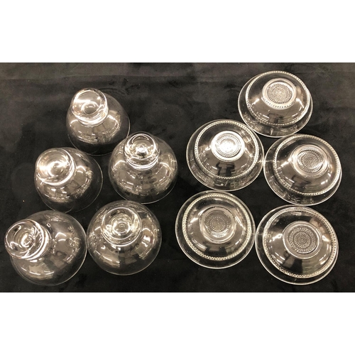 3183 - 5 small glass dishes, 12.2cm diameter, 3 glass sundae dishes 9.5cm high and 2 similar sundae dishes ... 